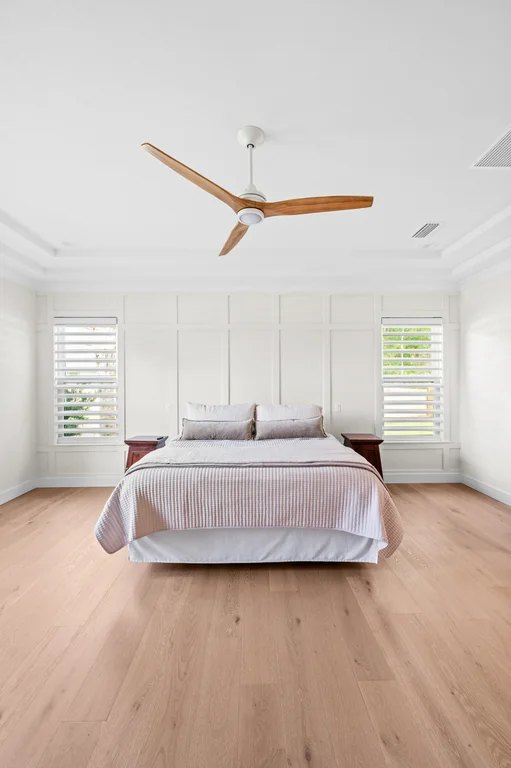 Oakmont — motorized Hunter Douglas Pirouette sheer shades