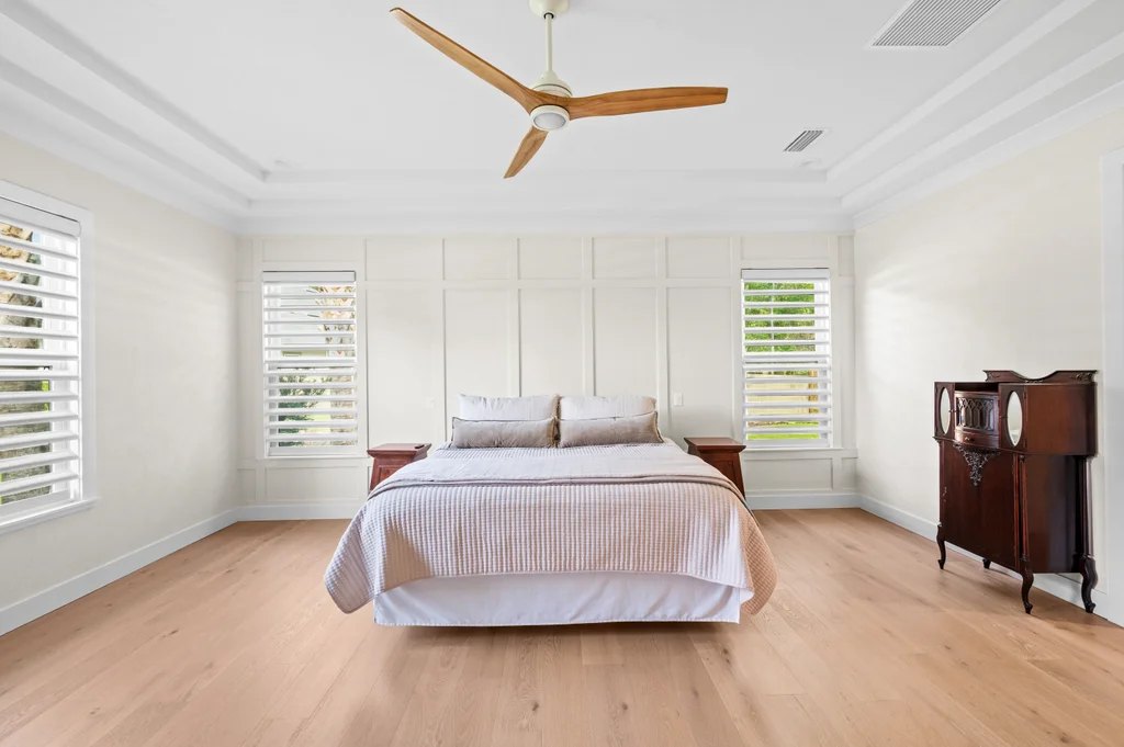 Oakmont — motorized Hunter Douglas Pirouette sheer shades