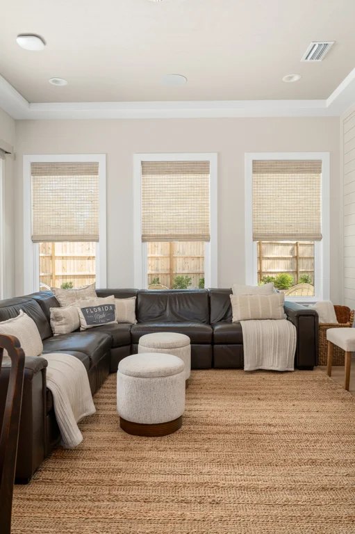 Oakmont — Hunter Douglas Provenance woven wood shades